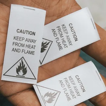 100KS V zásob Saténová stuha bielizne značky White starostlivosti štítok uchovávajte mimo dosahu tepla a plameňa(oheň)