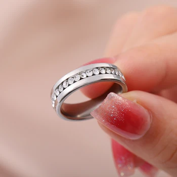 UFOORO Hot Predaj snubný Prsteň Nový Dizajn z Nehrdzavejúcej Ocele Biely Zirkón Strany Šperky Prstene pre Ženy, Zásnubný Dar Veľkoobchod